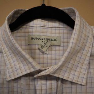 🔴🔴🔴Plaid Banana Republic Button Down Shirt